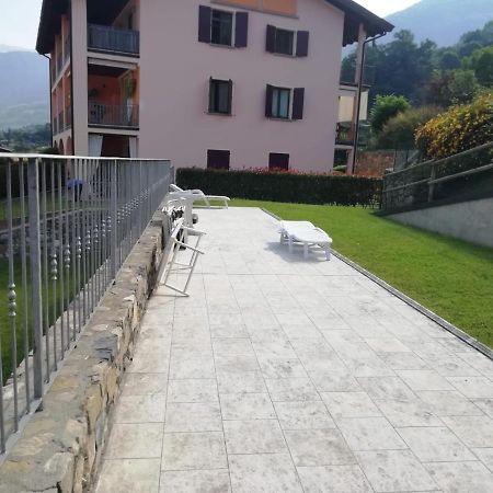 סולאזנו Romantic Lake View House מראה חיצוני תמונה